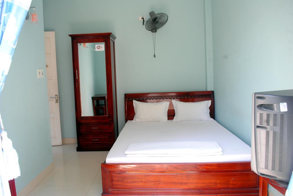 Hoa Cuc Xanh Mini Hotel Hue Exteriér fotografie